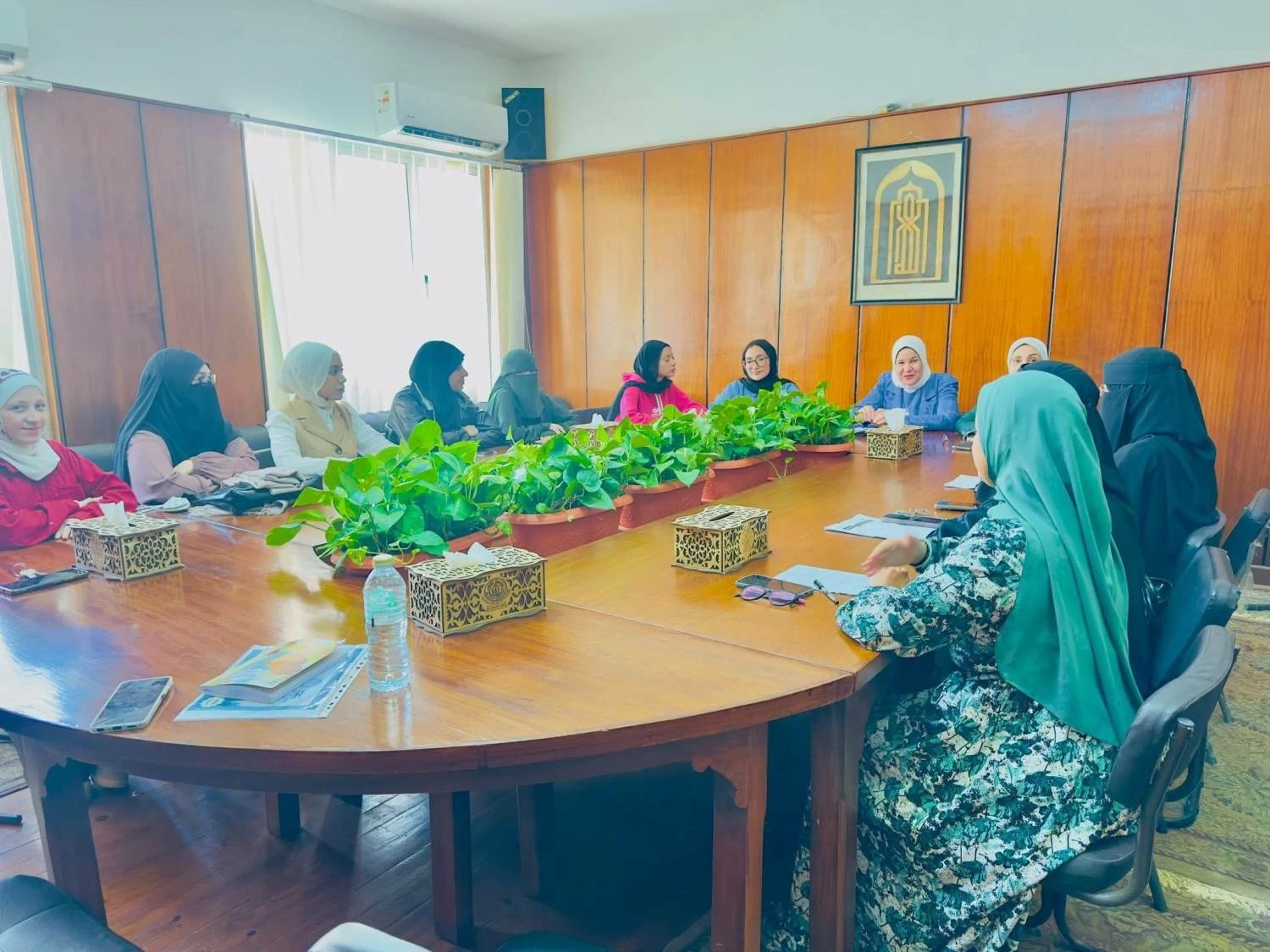 «دراسات إسلامية الإسكندرية» تبحث إطلاق «بودكاست الكلية» وتدشين مجلة علمية متخصصة