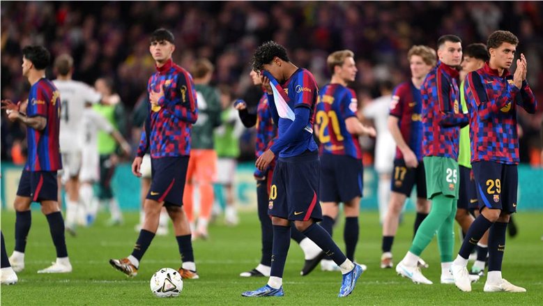 موقف حمزة عبد الكريم.. تشكيل برشلونة المتوقع أمام ألافيس في الدوري الإسباني